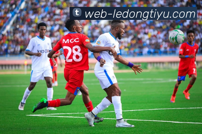 老阿德尔曼执教瀚森或能激发球队潜力与姚明时代的辉煌