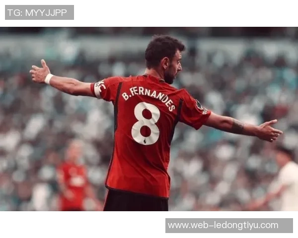 英媒报道B费马奎尔支持索尔斯克亚回归卡里克有意执教曼联