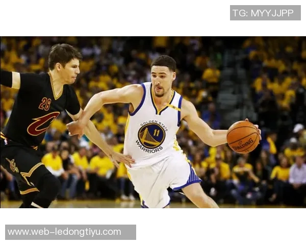 媒体人分析文班表现提升但持球进攻仍待突破与质变