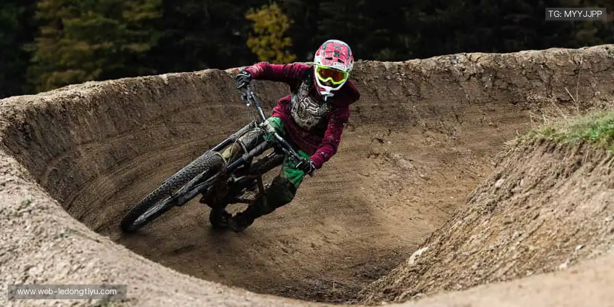 🎯 周边装备,让热爱触手可及!